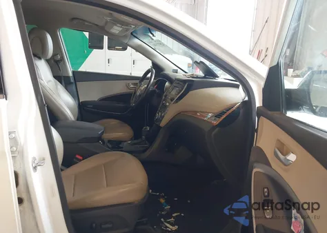 2013 Hyundai Santa Fe Sport 2.0T from USA, damaged, VIN 5XYZU3LA2DG019490